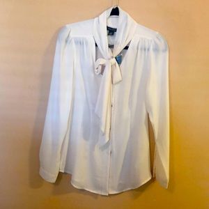 NWT White House Black Market-Neck Tie Blouse SZ 8